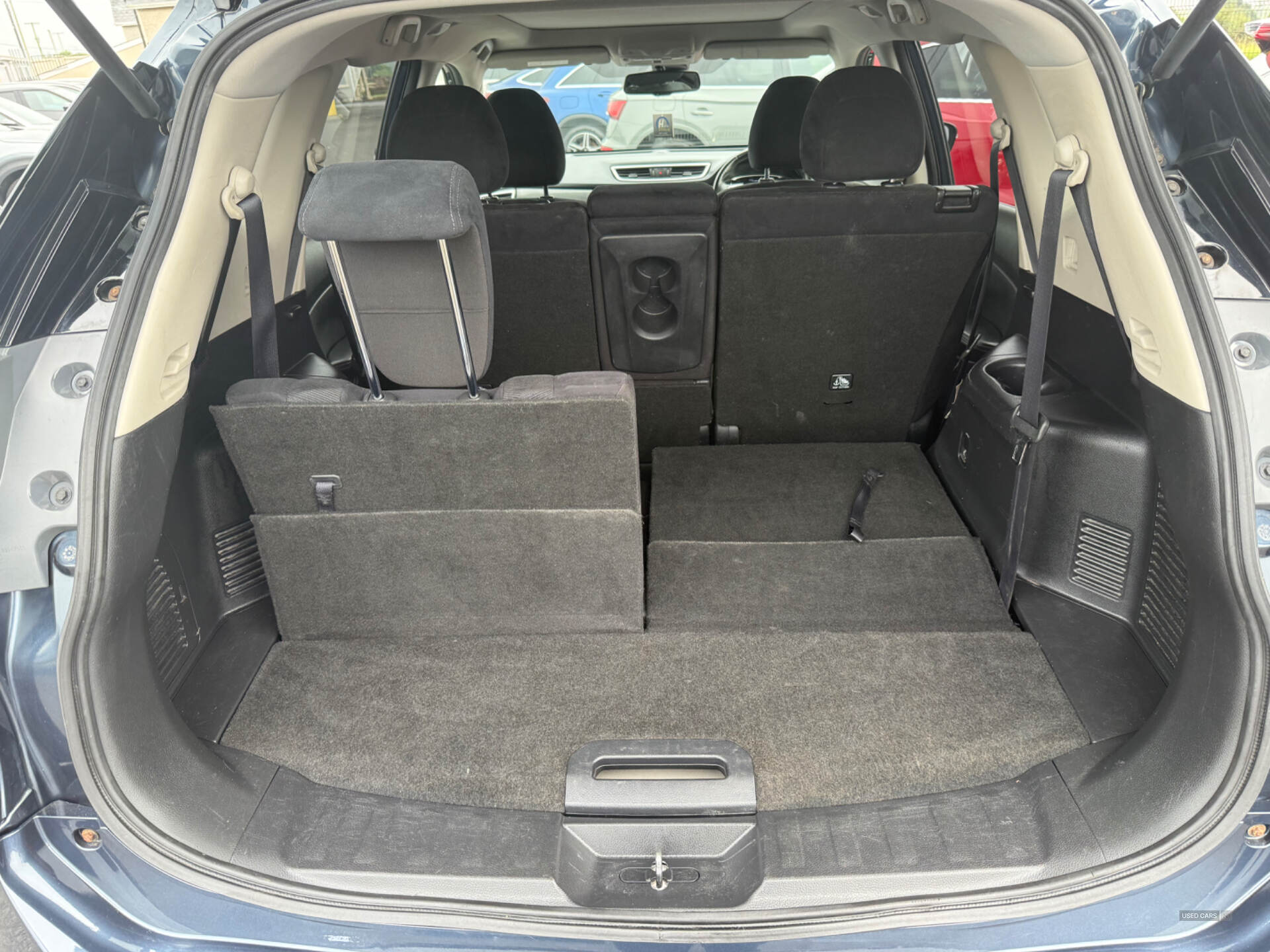 Nissan X-Trail DIESEL STATION WAGON in Derry / Londonderry