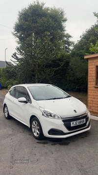 Peugeot 208 1.2 PureTech 82 Active 3dr ETG5 in Down