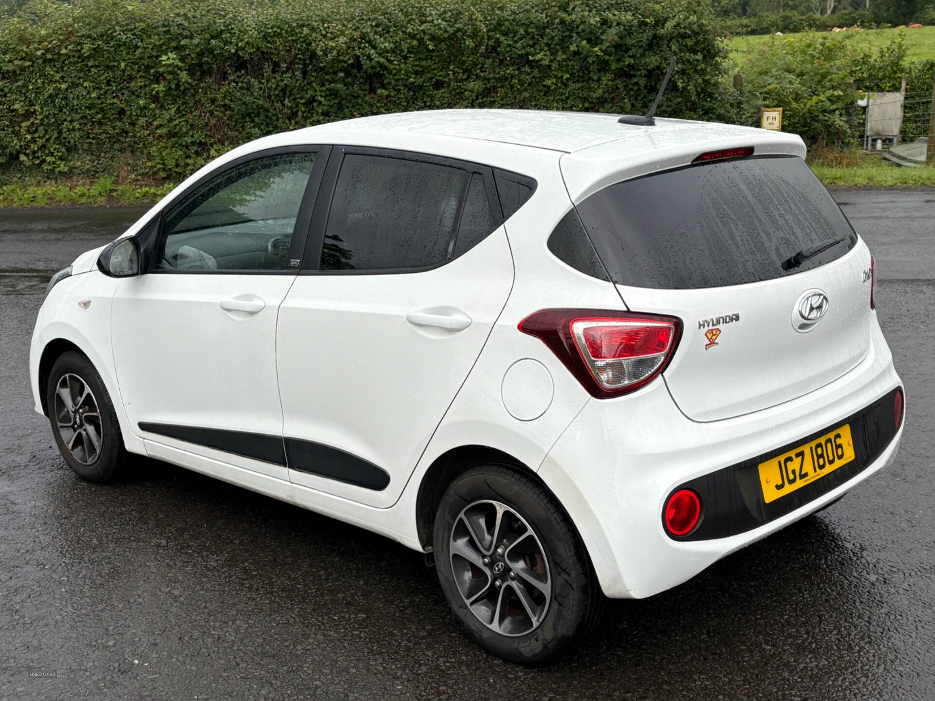Car Thumbnail 5