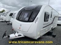 Swift Challenger SE 580/4, Transverse Island Bed in Down