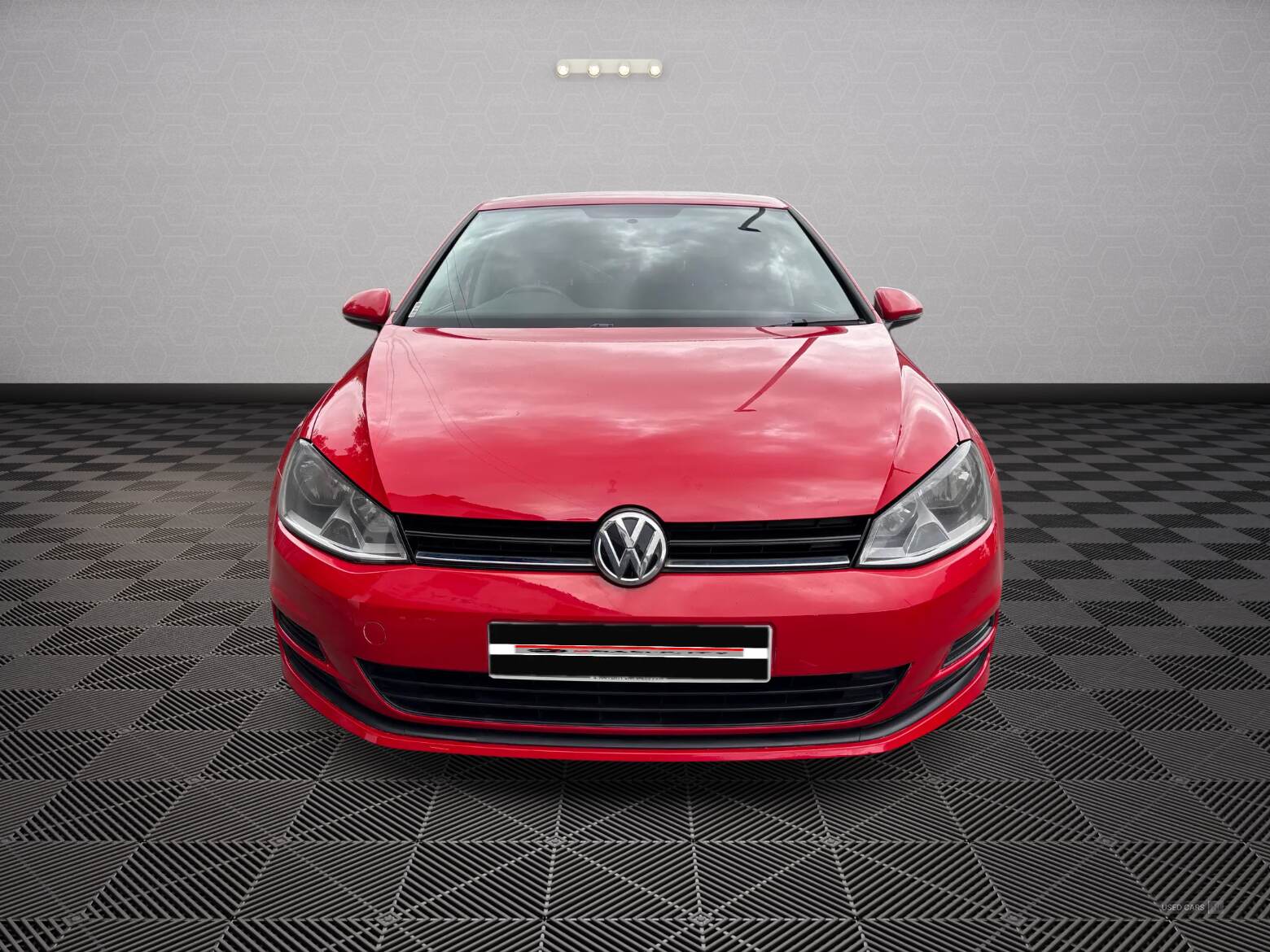 Volkswagen Golf HATCHBACK in Down