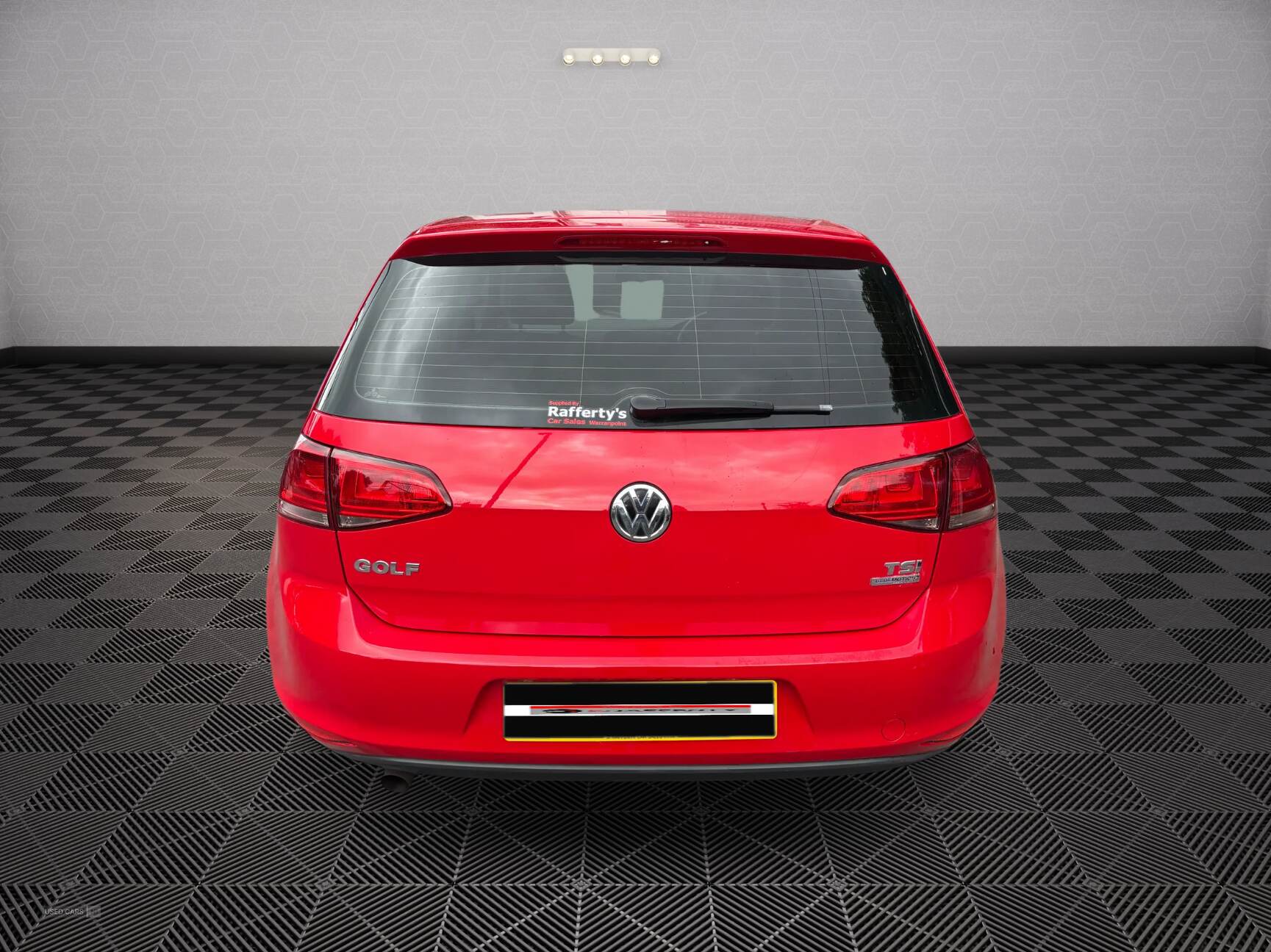 Volkswagen Golf HATCHBACK in Down