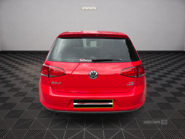 Volkswagen Golf HATCHBACK in Down