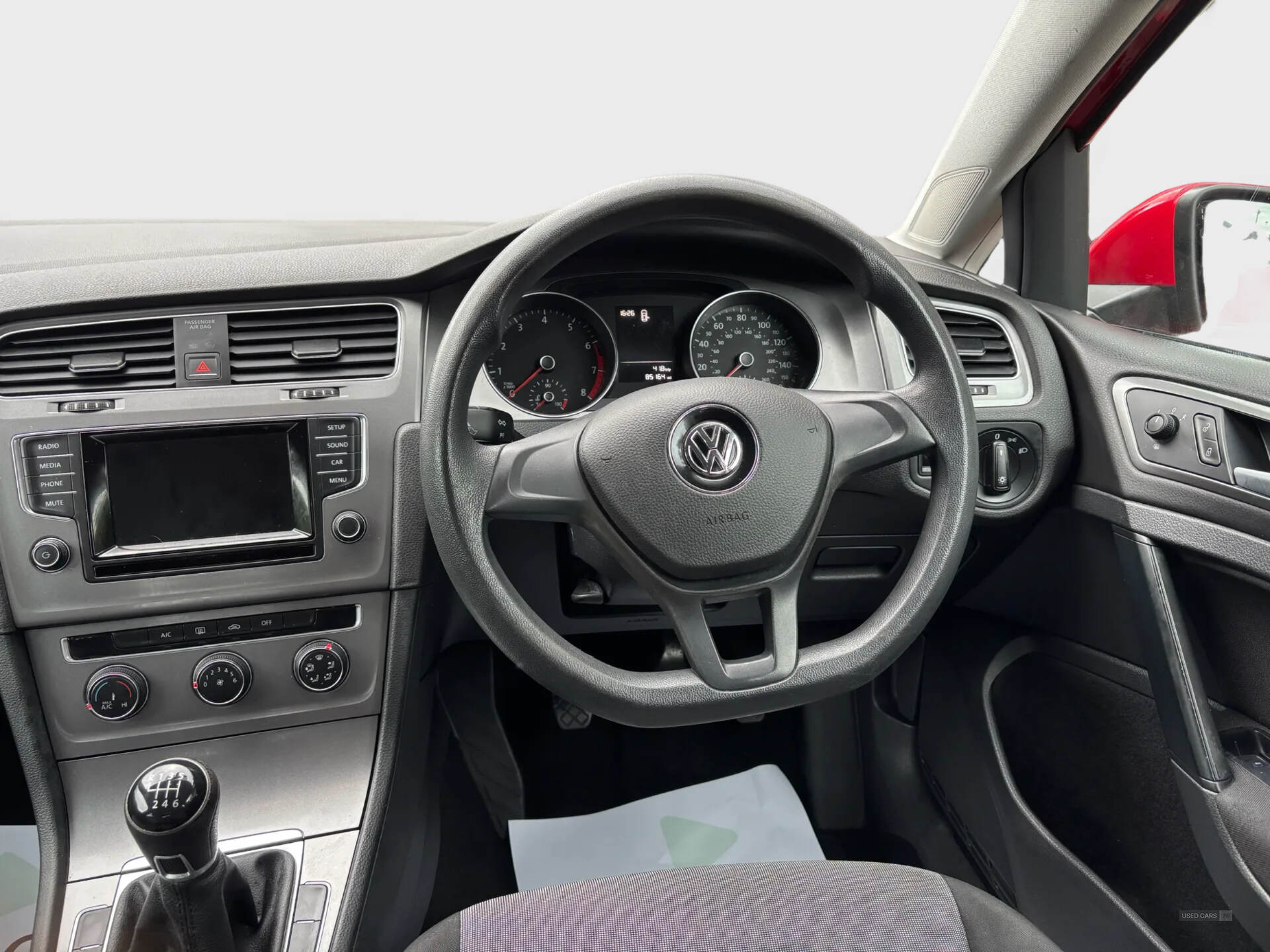 Volkswagen Golf HATCHBACK in Down