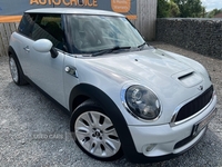 MINI Hatch S Camden Euro 5 3dr in Down