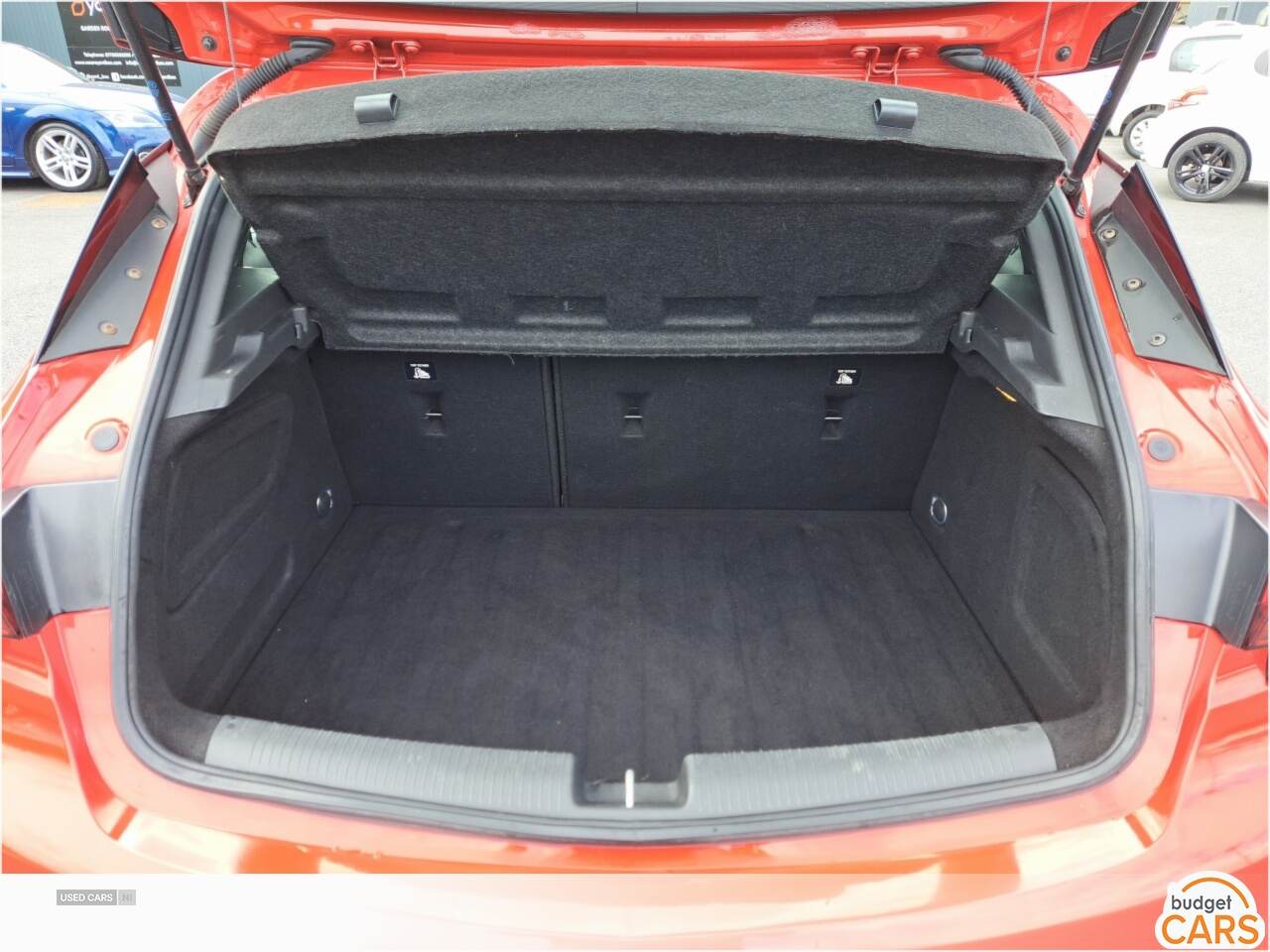 Car Thumbnail 23