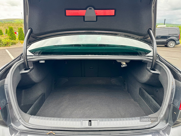 Volkswagen Passat DIESEL SALOON in Derry / Londonderry