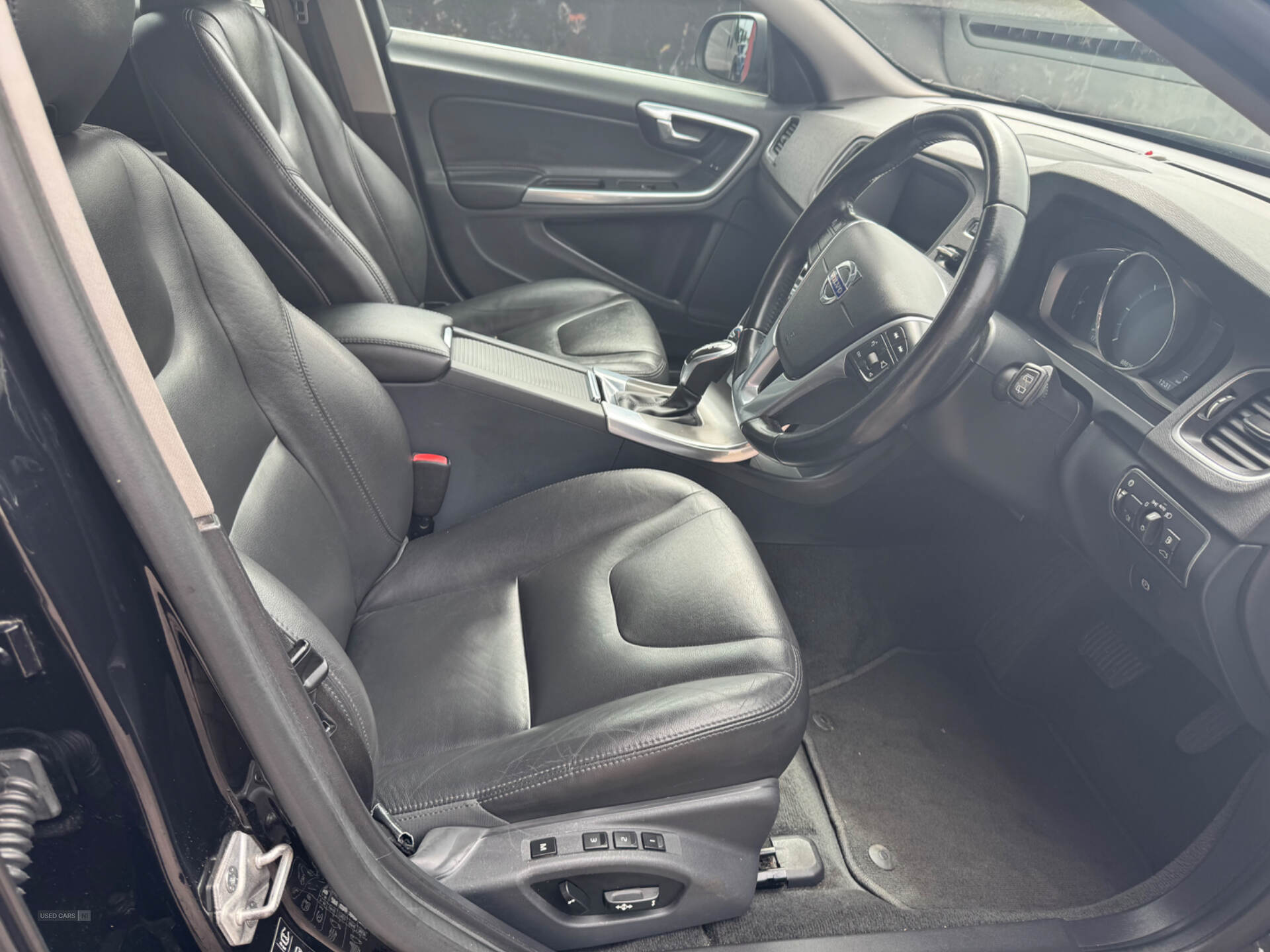 Volvo V60 DIESEL SPORTSWAGON in Armagh