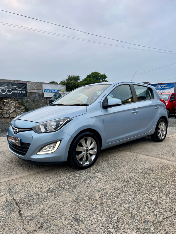Hyundai i20 DIESEL HATCHBACK in Down