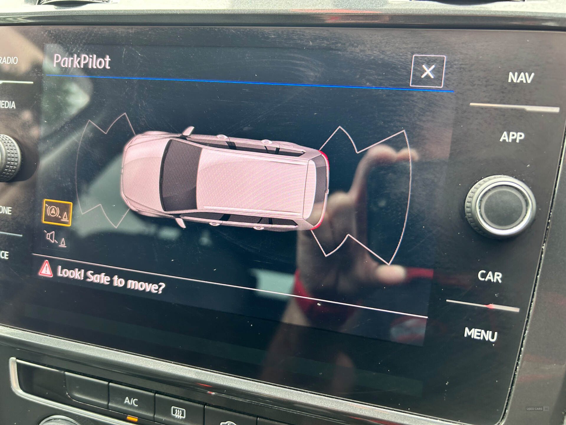 Volkswagen Golf DIESEL ESTATE in Antrim