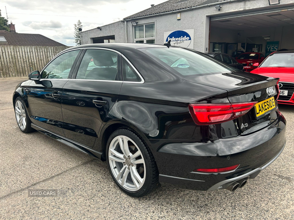 Audi A3 SALOON in Down