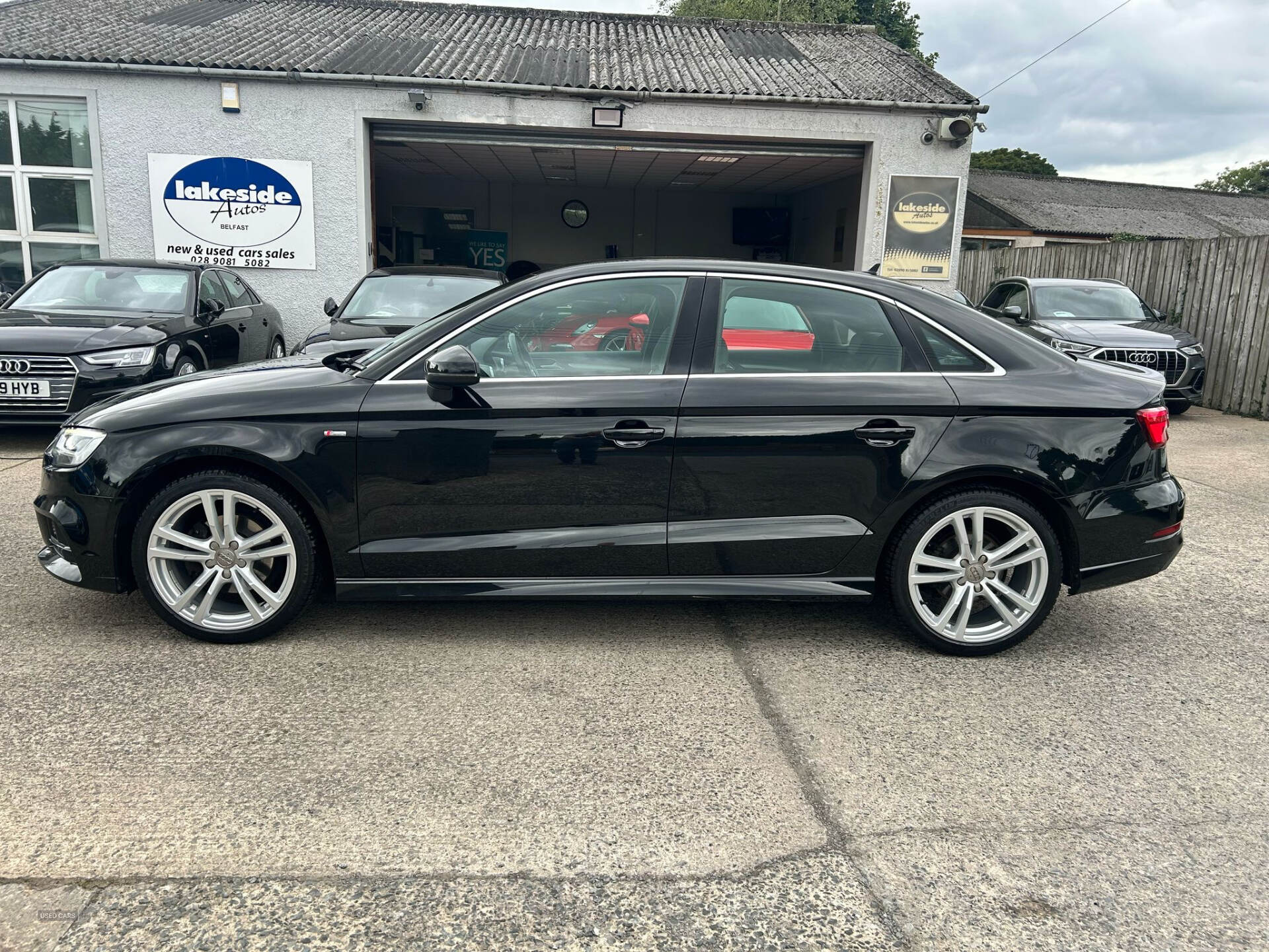 Audi A3 SALOON in Down