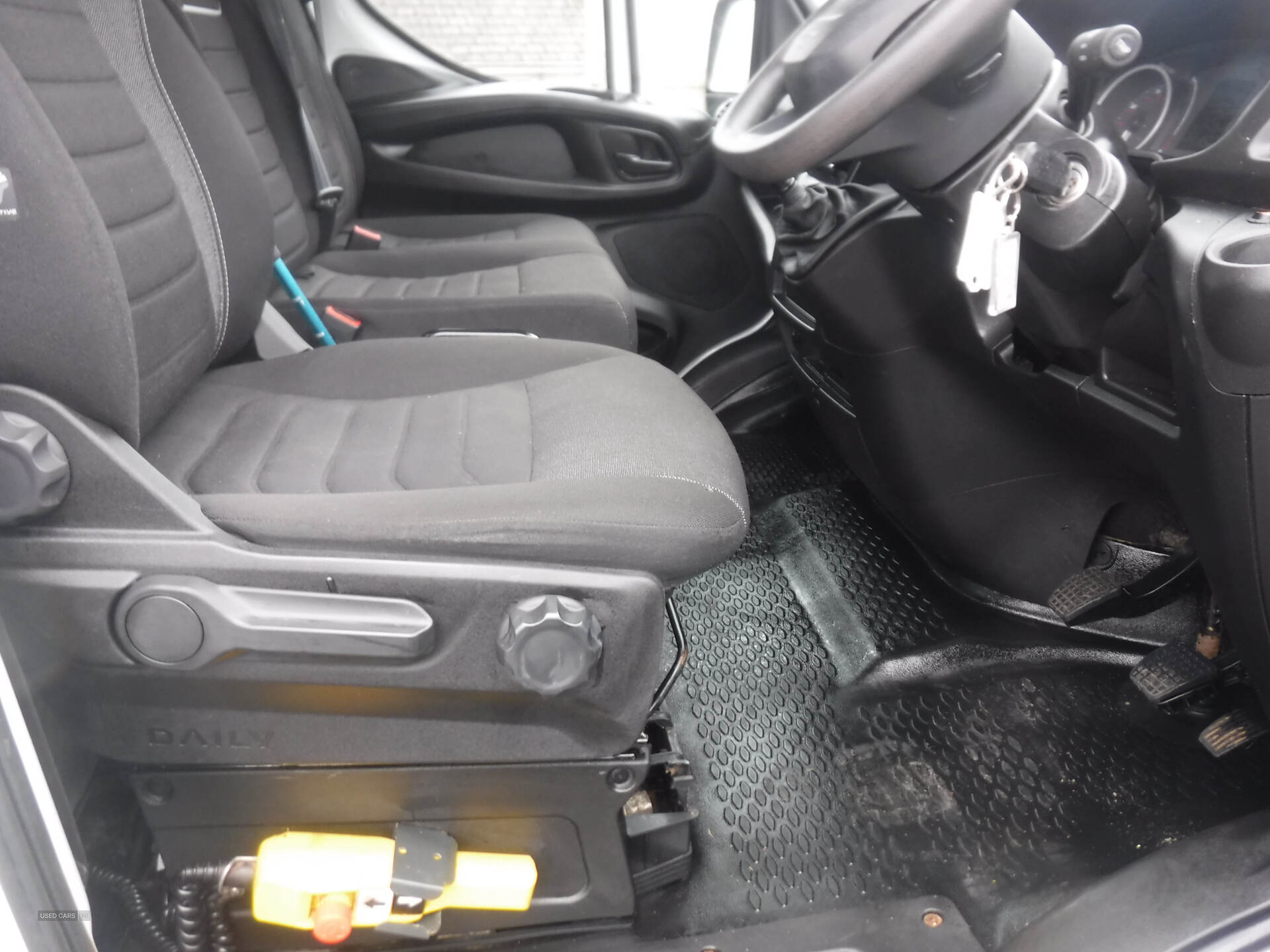 Iveco Daily 35C14 DIESEL in Down