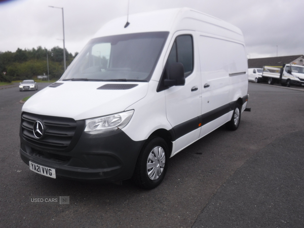 Mercedes Sprinter 315CDI L2 DIESEL RWD in Down