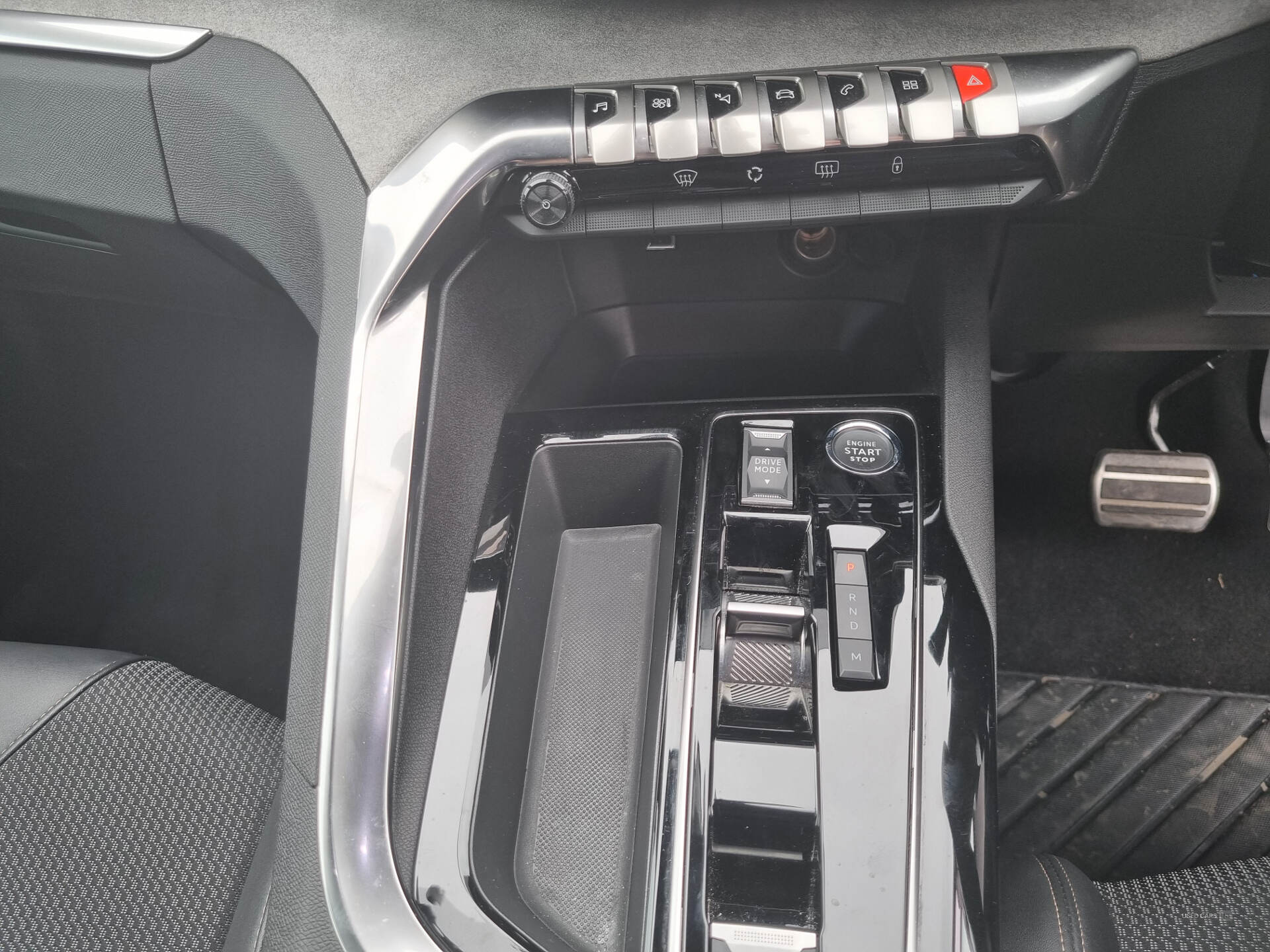 Car Thumbnail 19