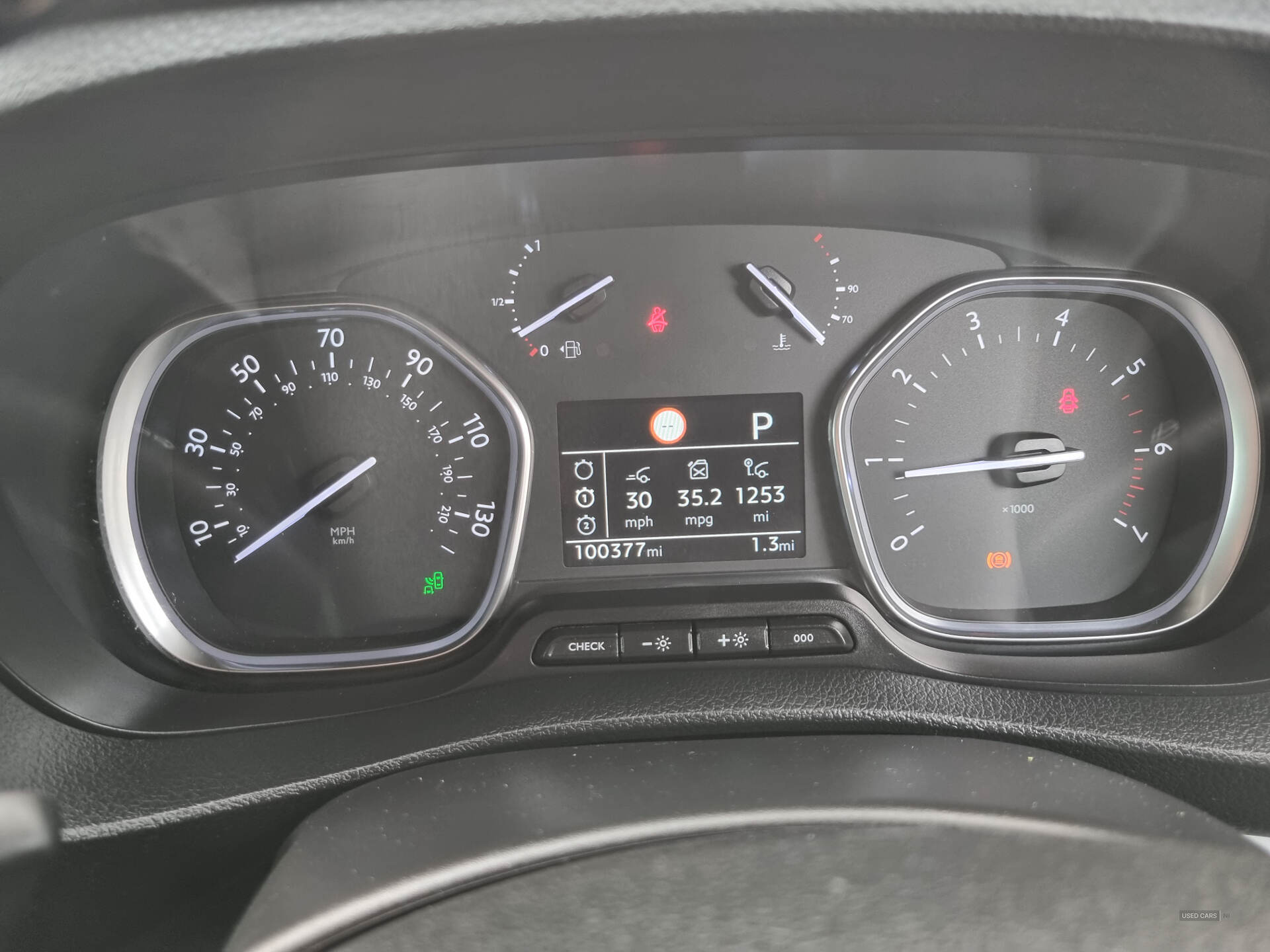 Car Thumbnail 13