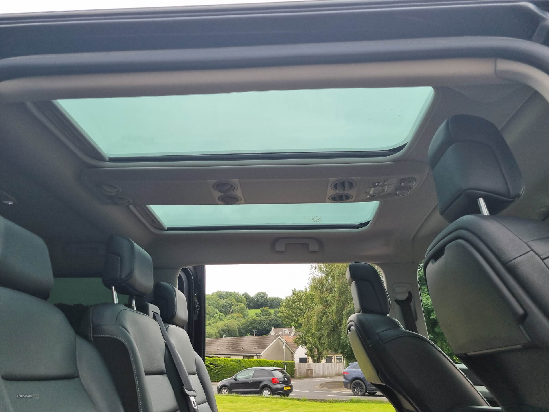 Car Thumbnail 23