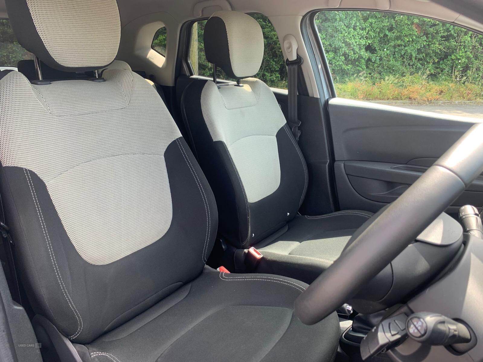 Renault Captur DIESEL HATCHBACK in Antrim
