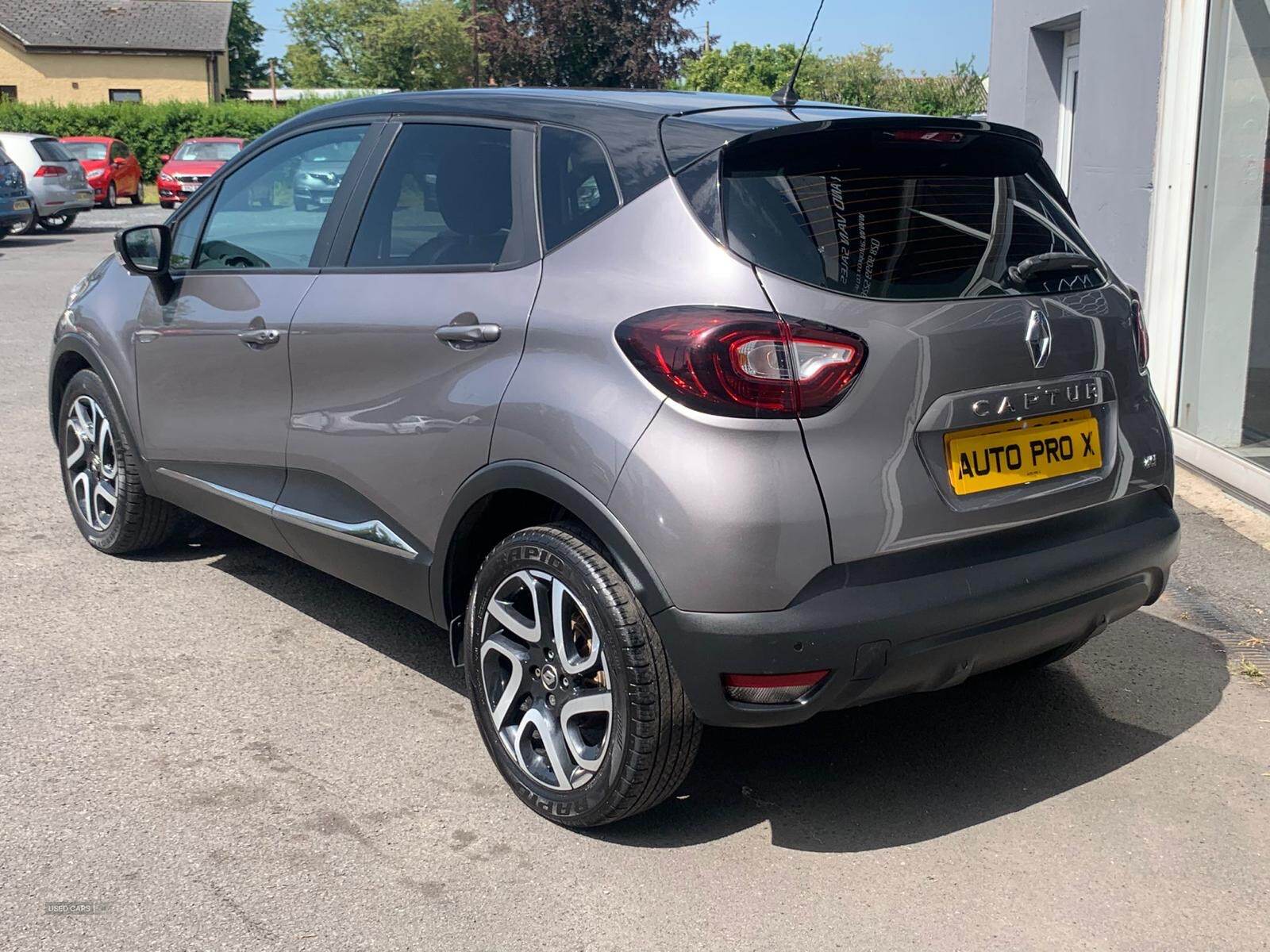 Renault Captur DIESEL HATCHBACK in Antrim