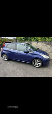 Peugeot 208 1.2 e-VTi Allure 5dr EGC in Down