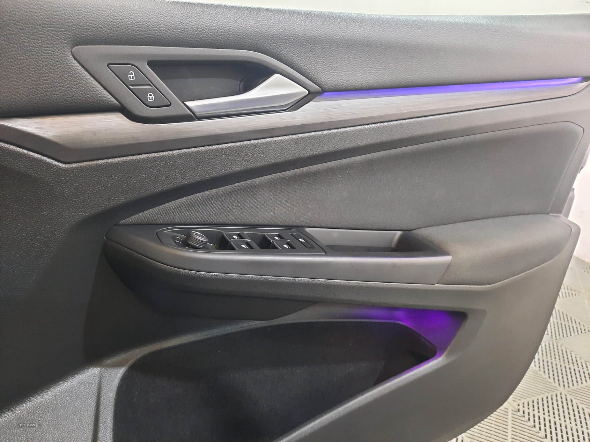 Car Thumbnail 13