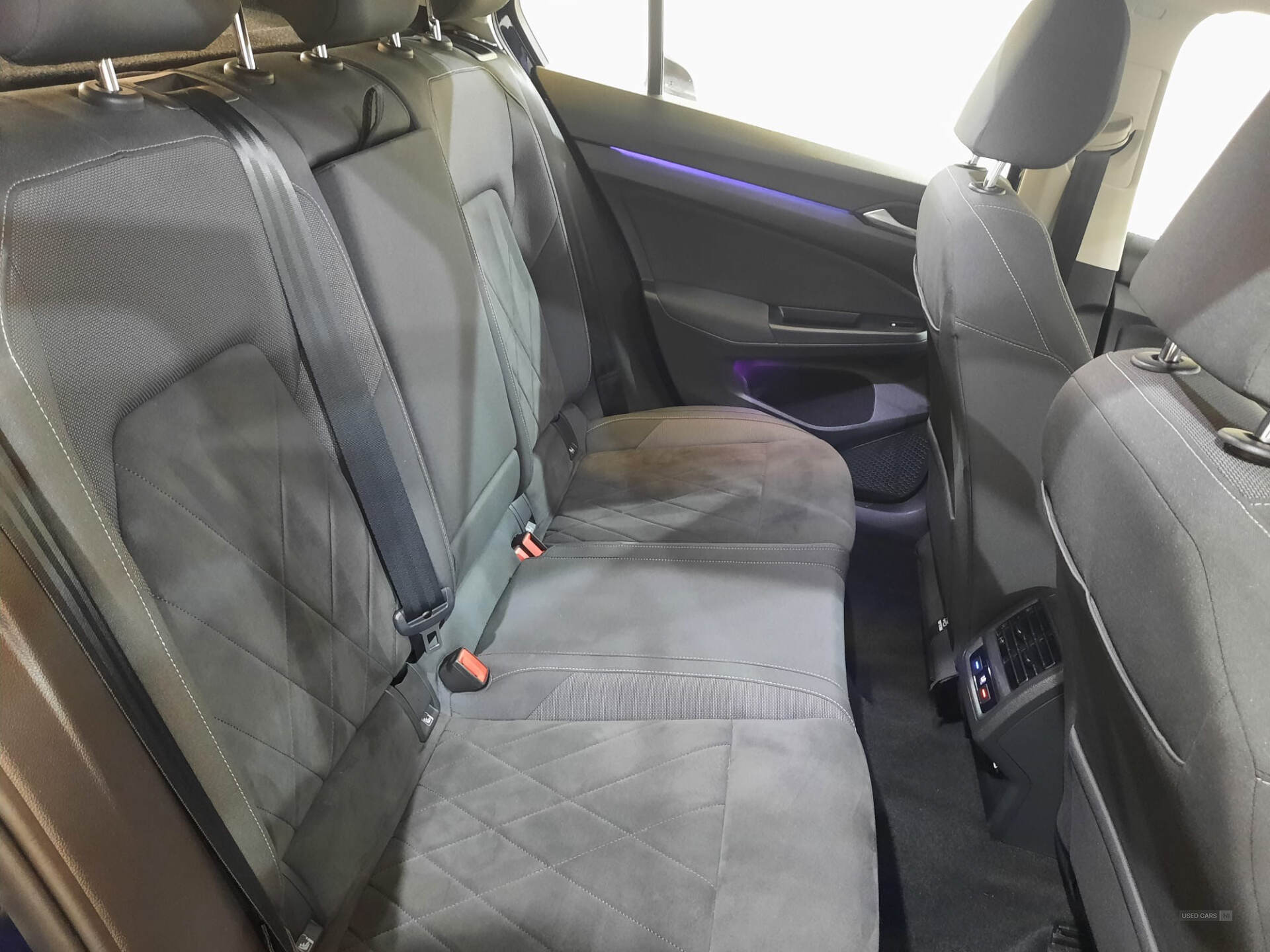 Car Thumbnail 22