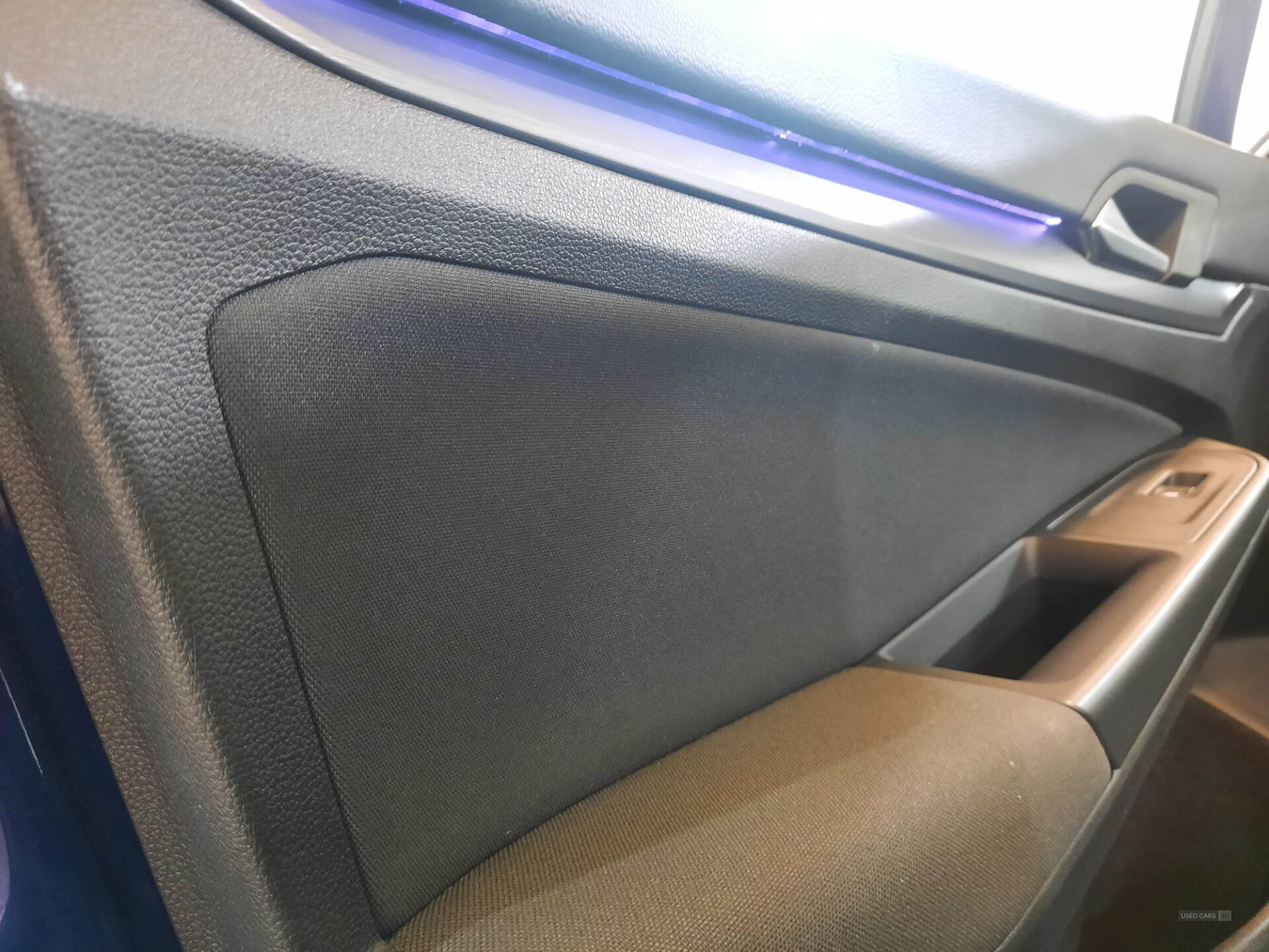 Car Thumbnail 25