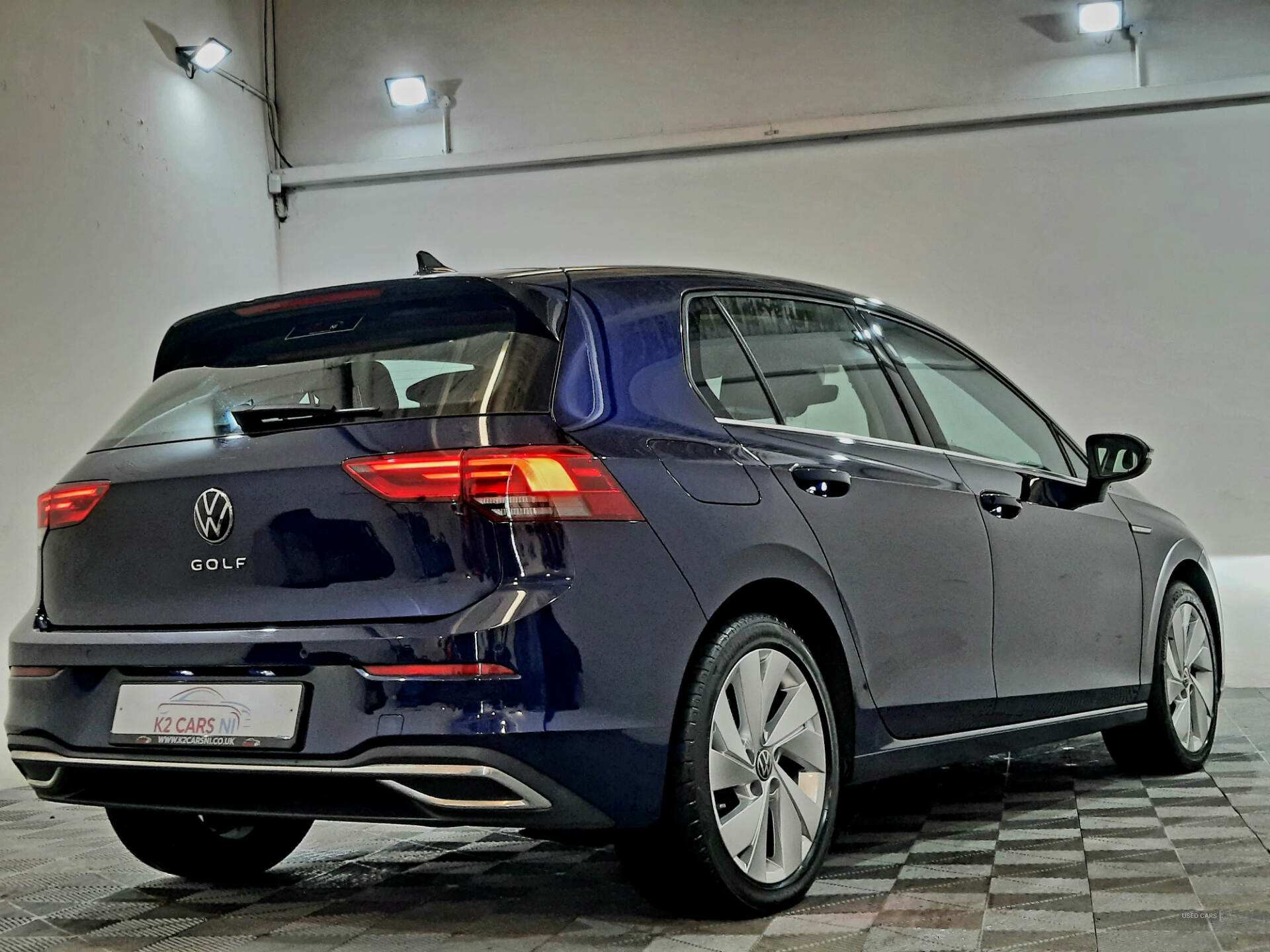 Car Thumbnail 8