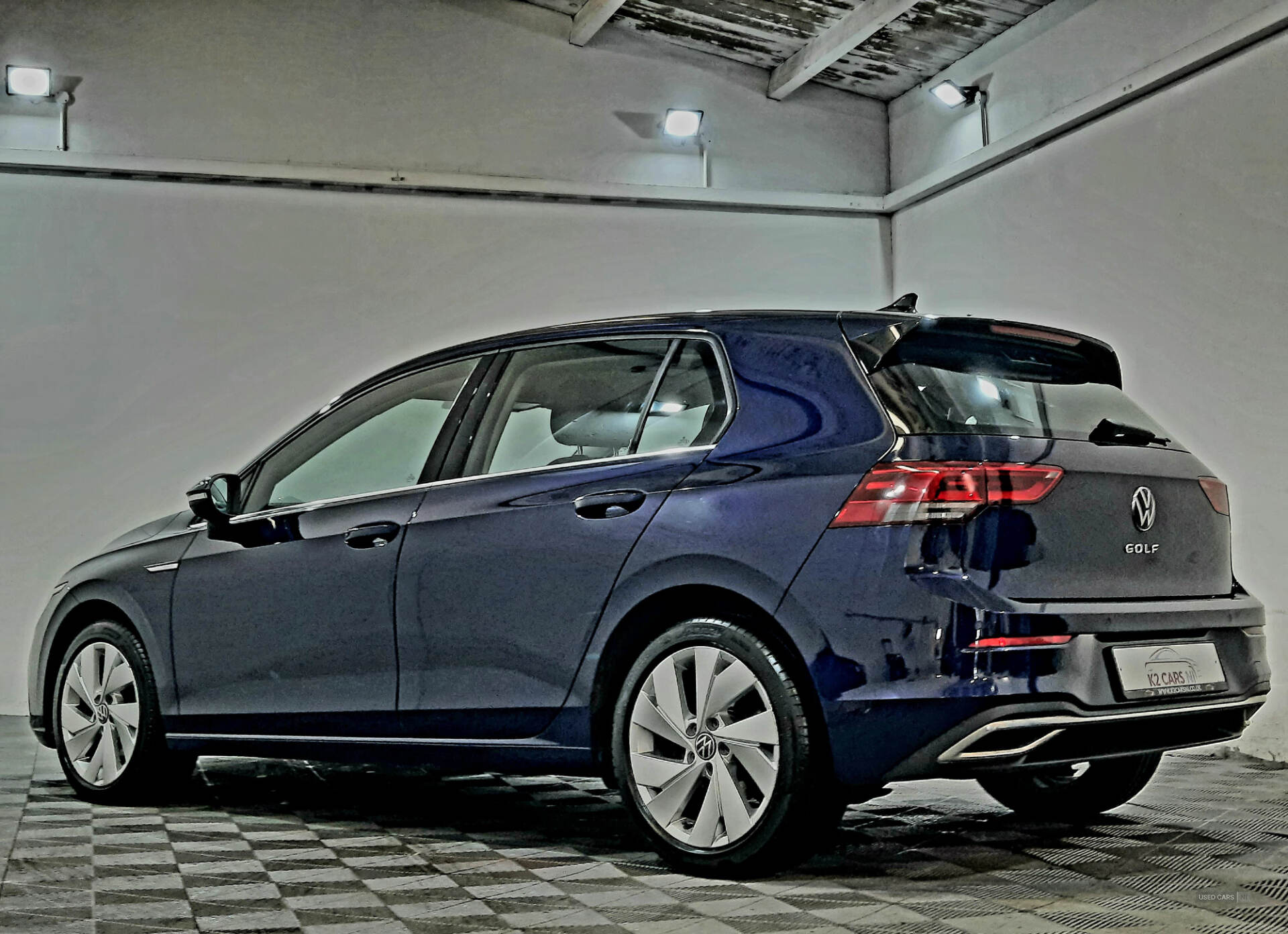 Car Thumbnail 10