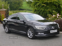 Volkswagen Passat 2.0 TDI R-LINE in Down