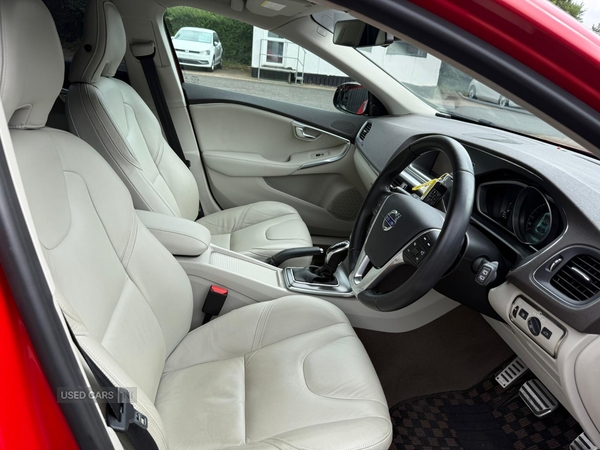 Volvo V40 1.6 T4 High Spec Auto 5DR in Antrim