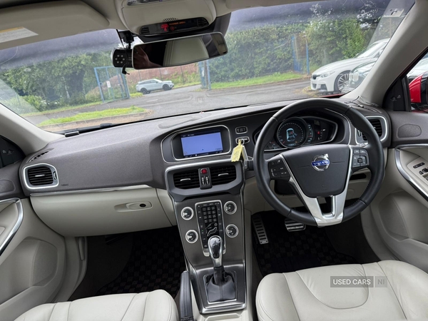 Volvo V40 1.6 T4 High Spec Auto 5DR in Antrim
