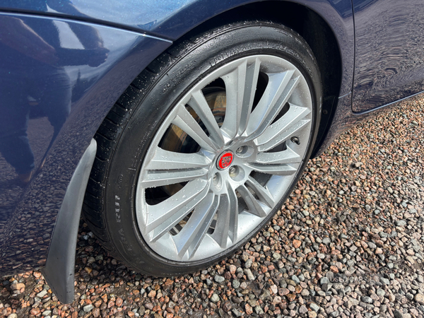 Jaguar XJ Series DIESEL SALOON in Antrim