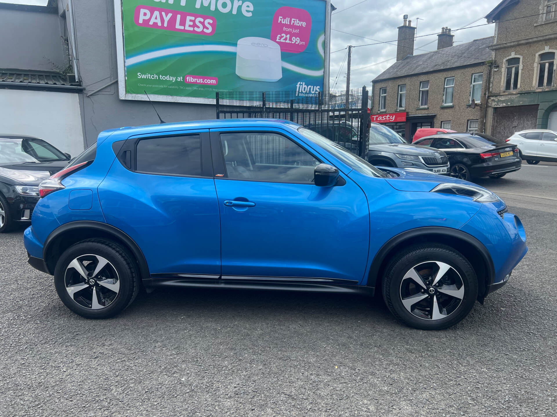 Nissan Juke DIESEL HATCHBACK in Antrim