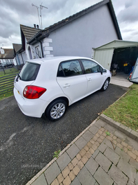 Toyota Auris 2.0 D-4D T Spirit 5dr in Down