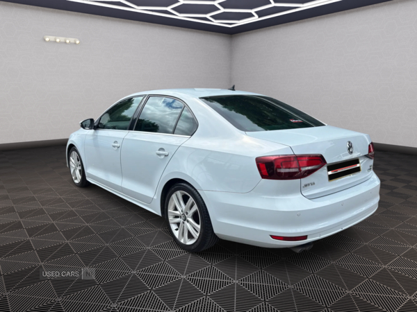 Volkswagen Jetta DIESEL SALOON in Down