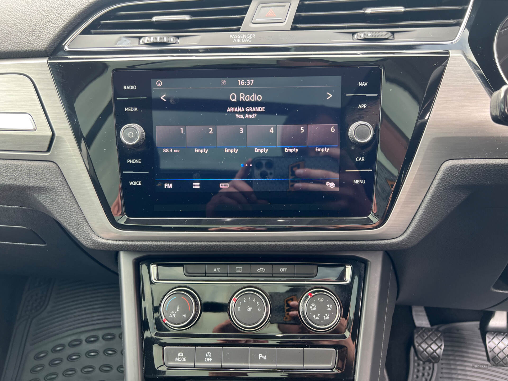 Volkswagen Touran DIESEL ESTATE in Antrim