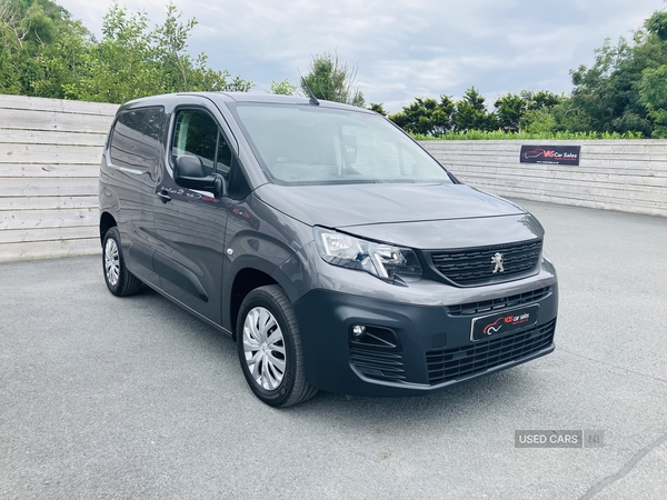 Peugeot Partner STANDARD DIESEL in Down