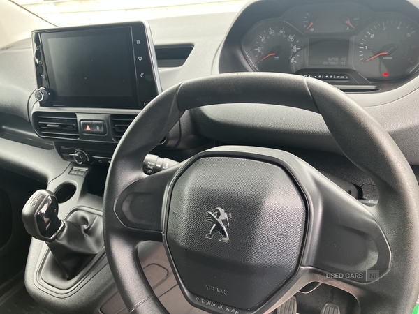 Peugeot Partner STANDARD DIESEL in Down