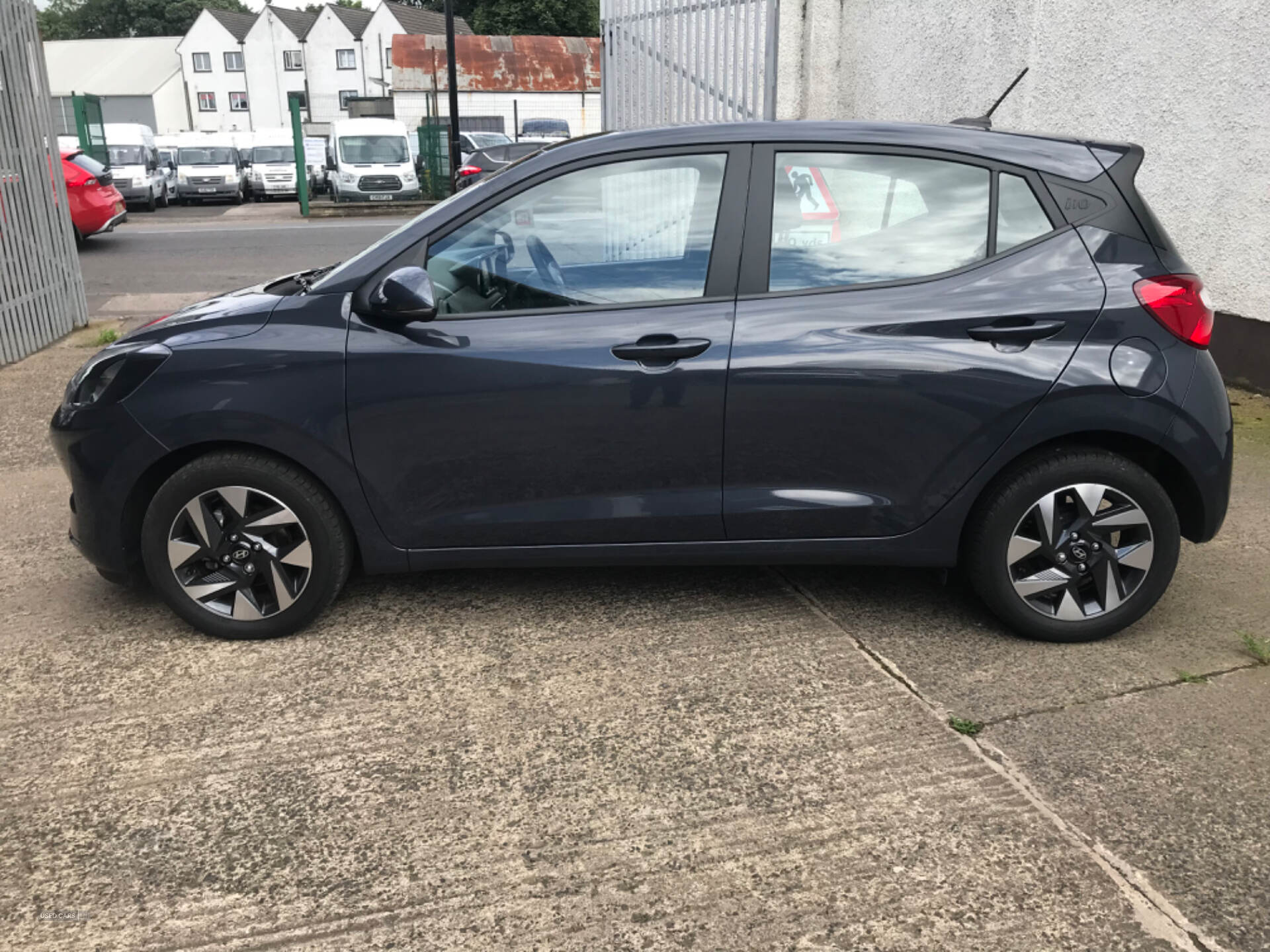 Hyundai i10 HATCHBACK in Antrim