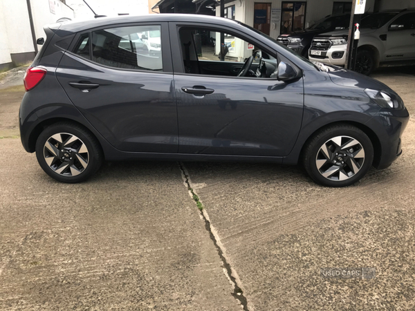 Hyundai i10 HATCHBACK in Antrim
