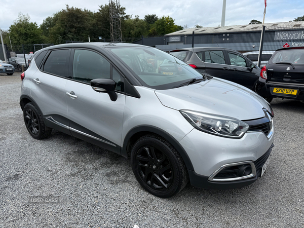 Renault Captur HATCHBACK in Down