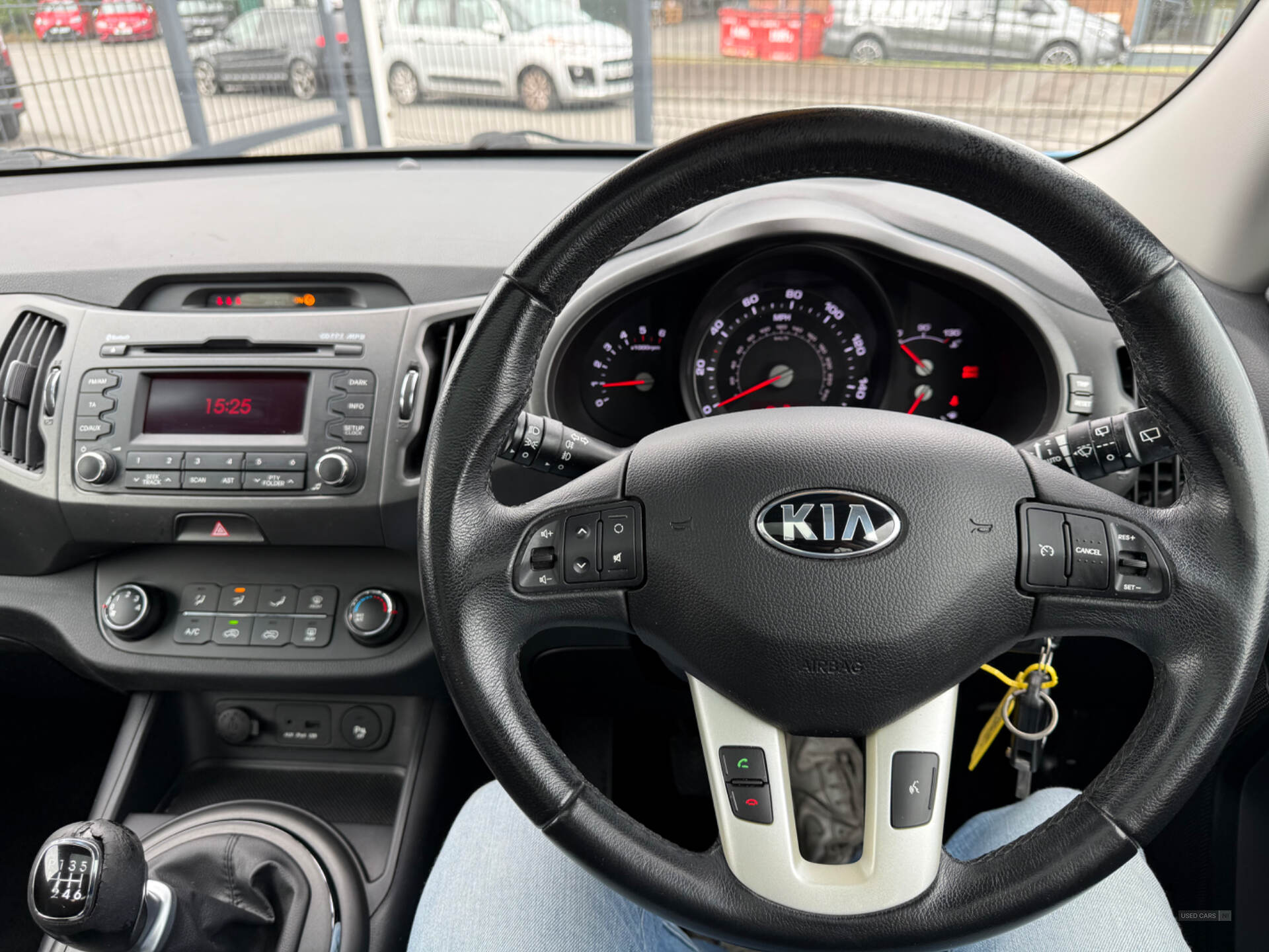 Car Thumbnail 16
