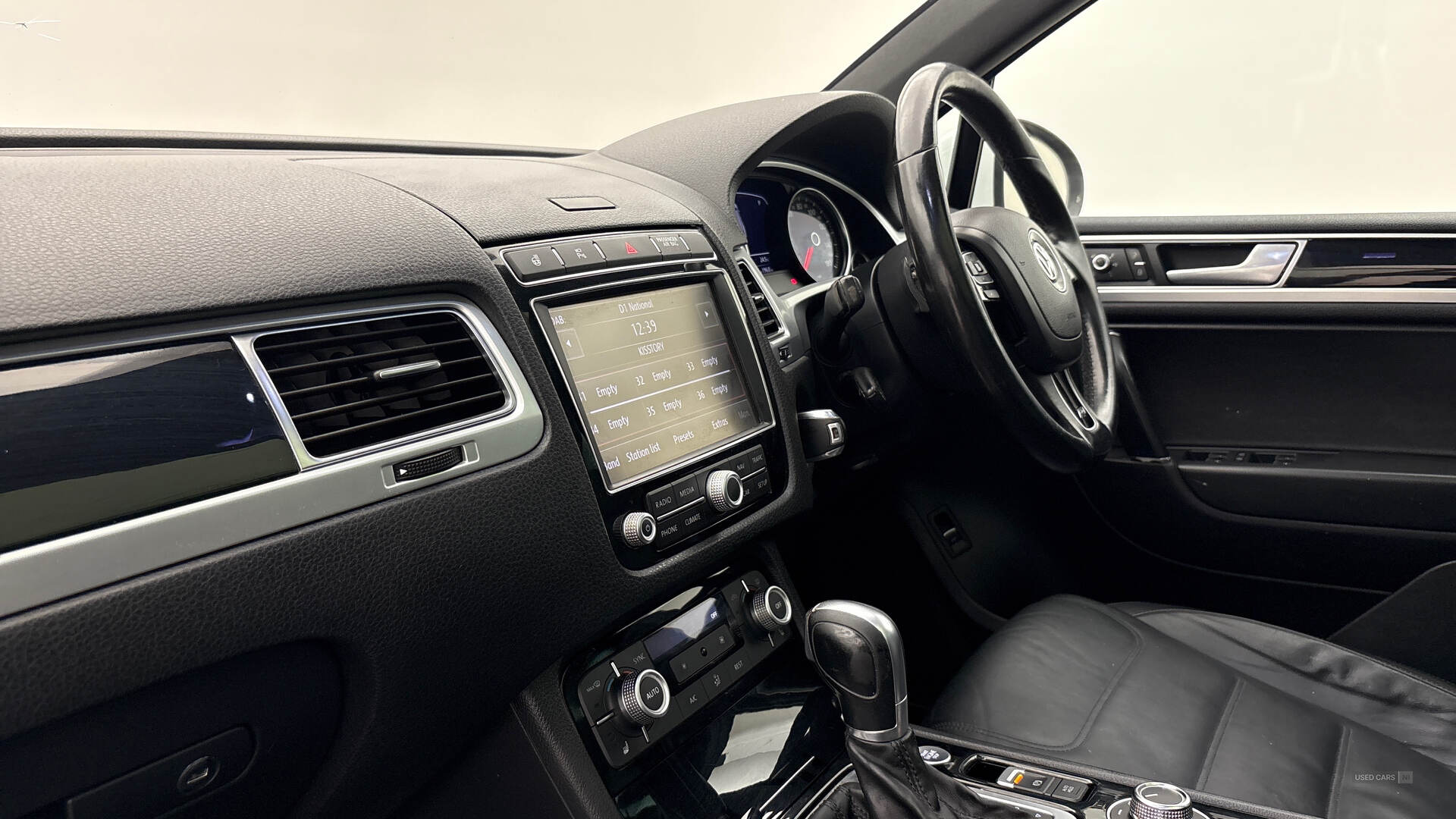 Volkswagen Touareg DIESEL ESTATE in Tyrone