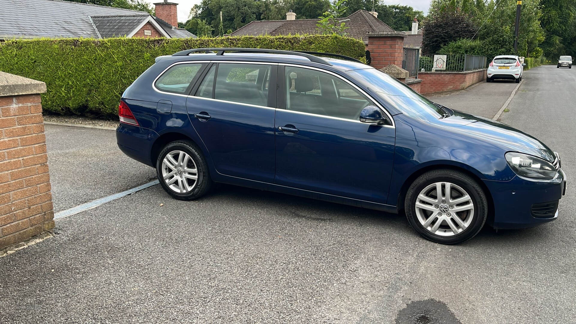 Volkswagen Golf DIESEL ESTATE in Fermanagh