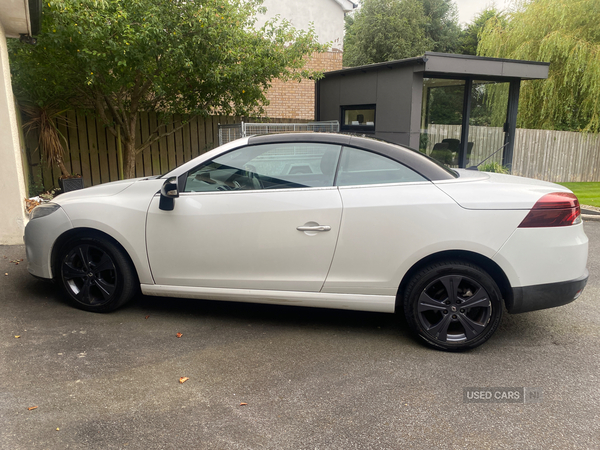 Renault Megane DIESEL COUPE CABRIOLET in Tyrone