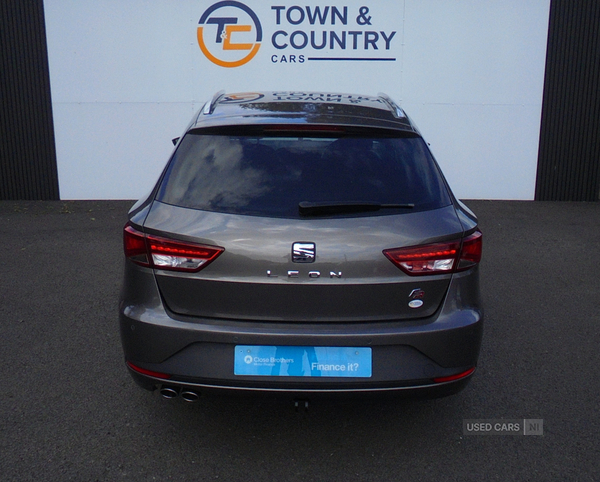Seat Leon DIESEL SPORT TOURER in Antrim