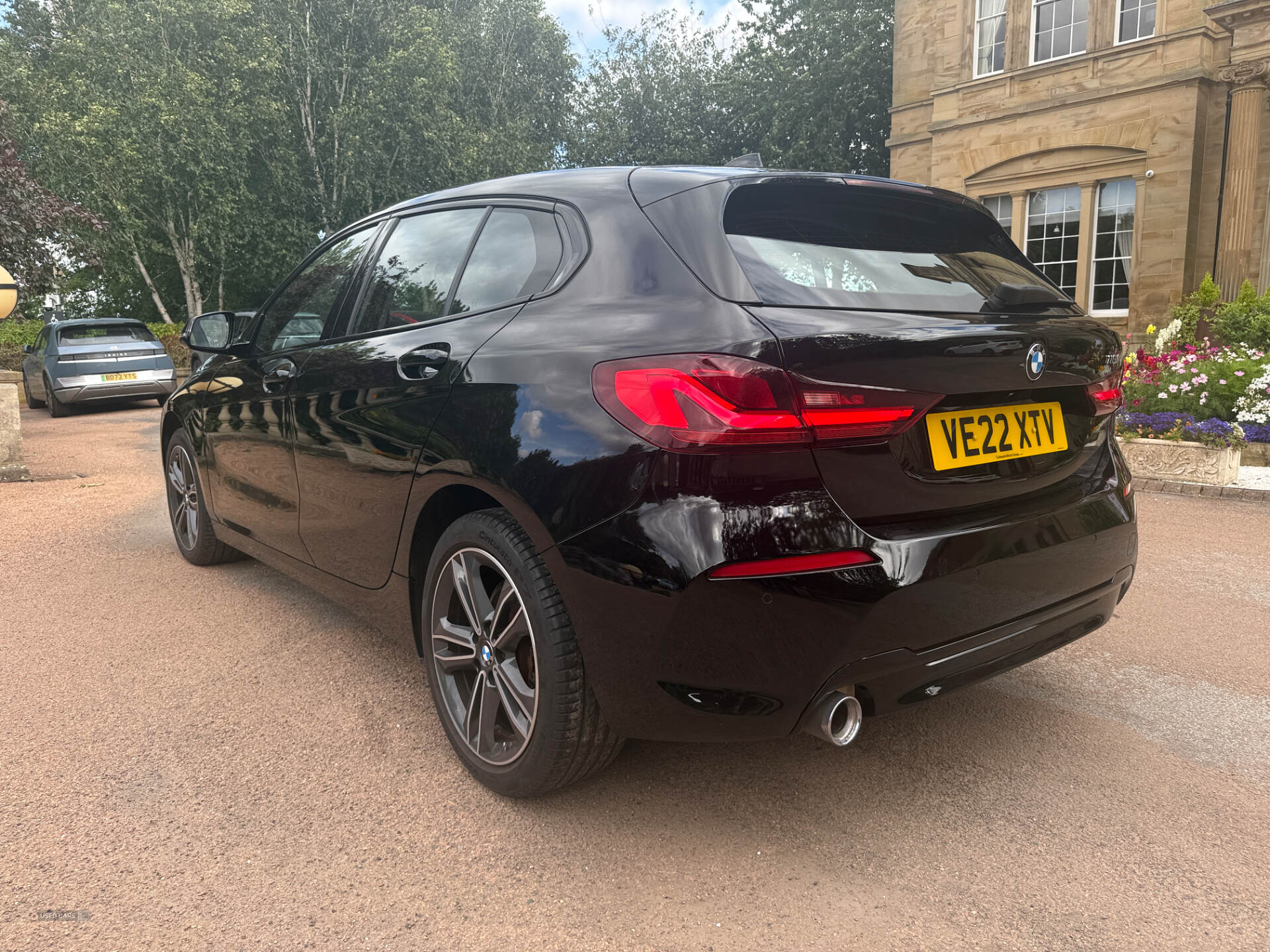 BMW 1 Series HATCHBACK in Down