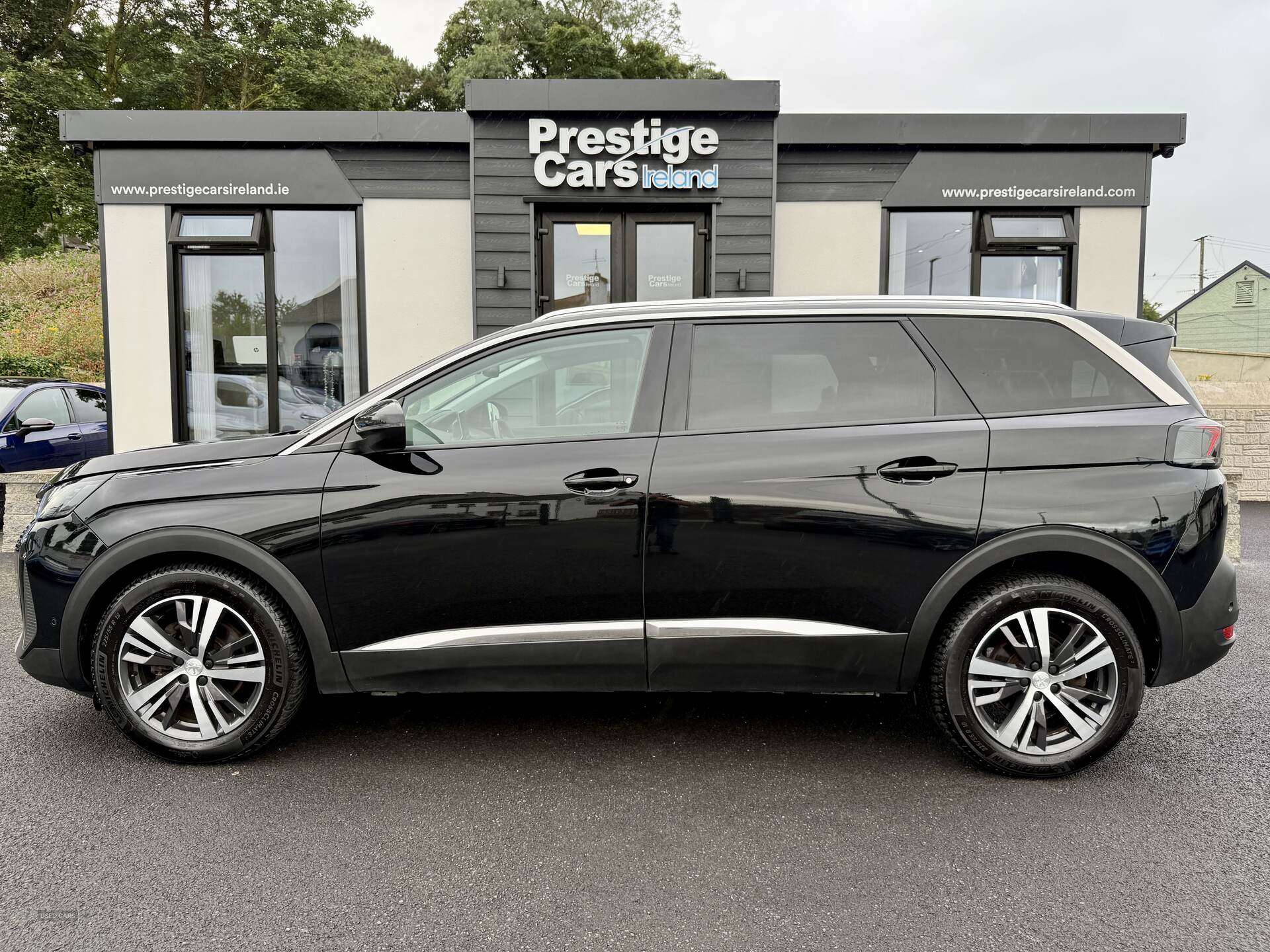 Peugeot 5008 DIESEL ESTATE in Tyrone