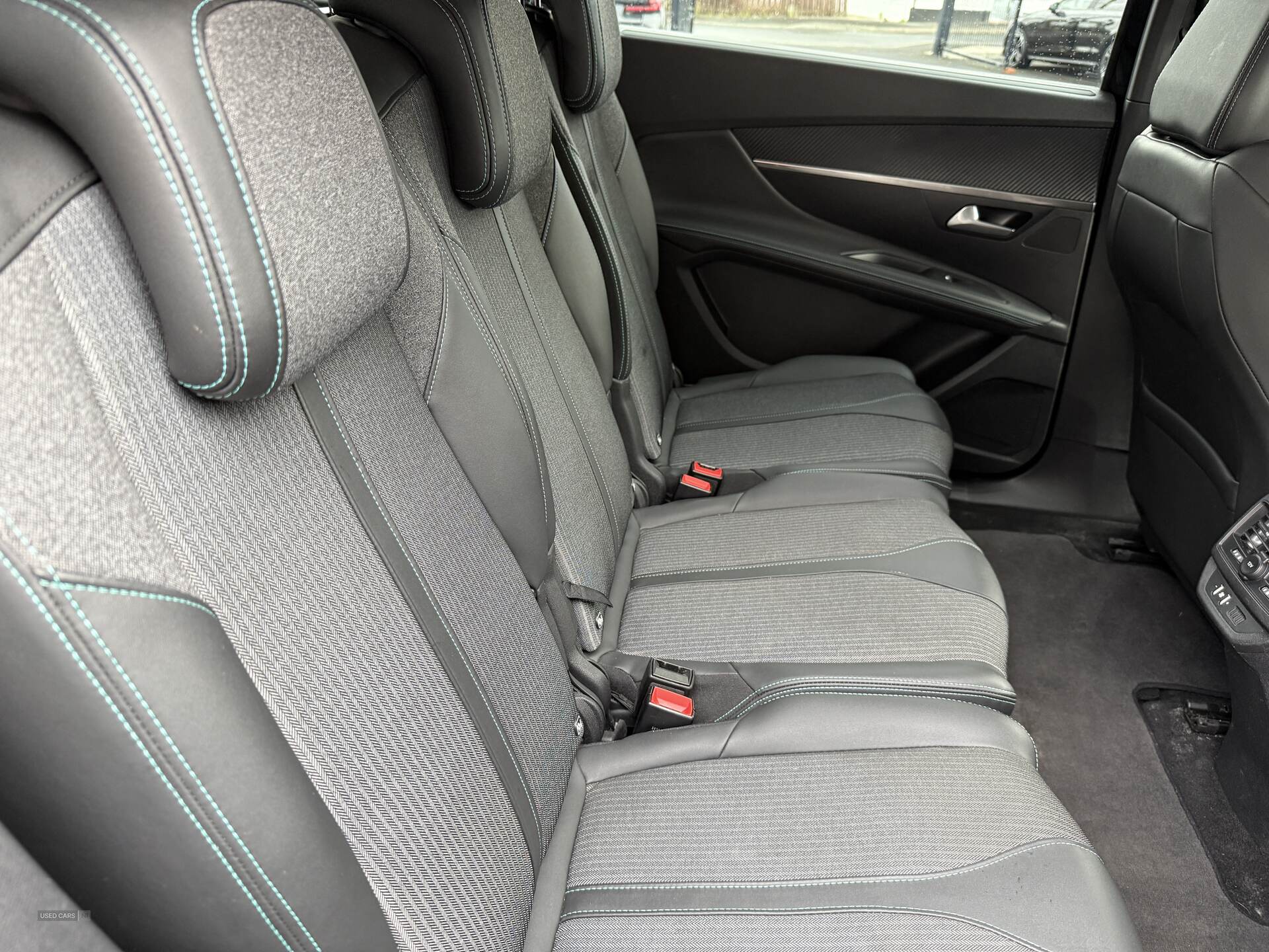 Peugeot 5008 DIESEL ESTATE in Tyrone